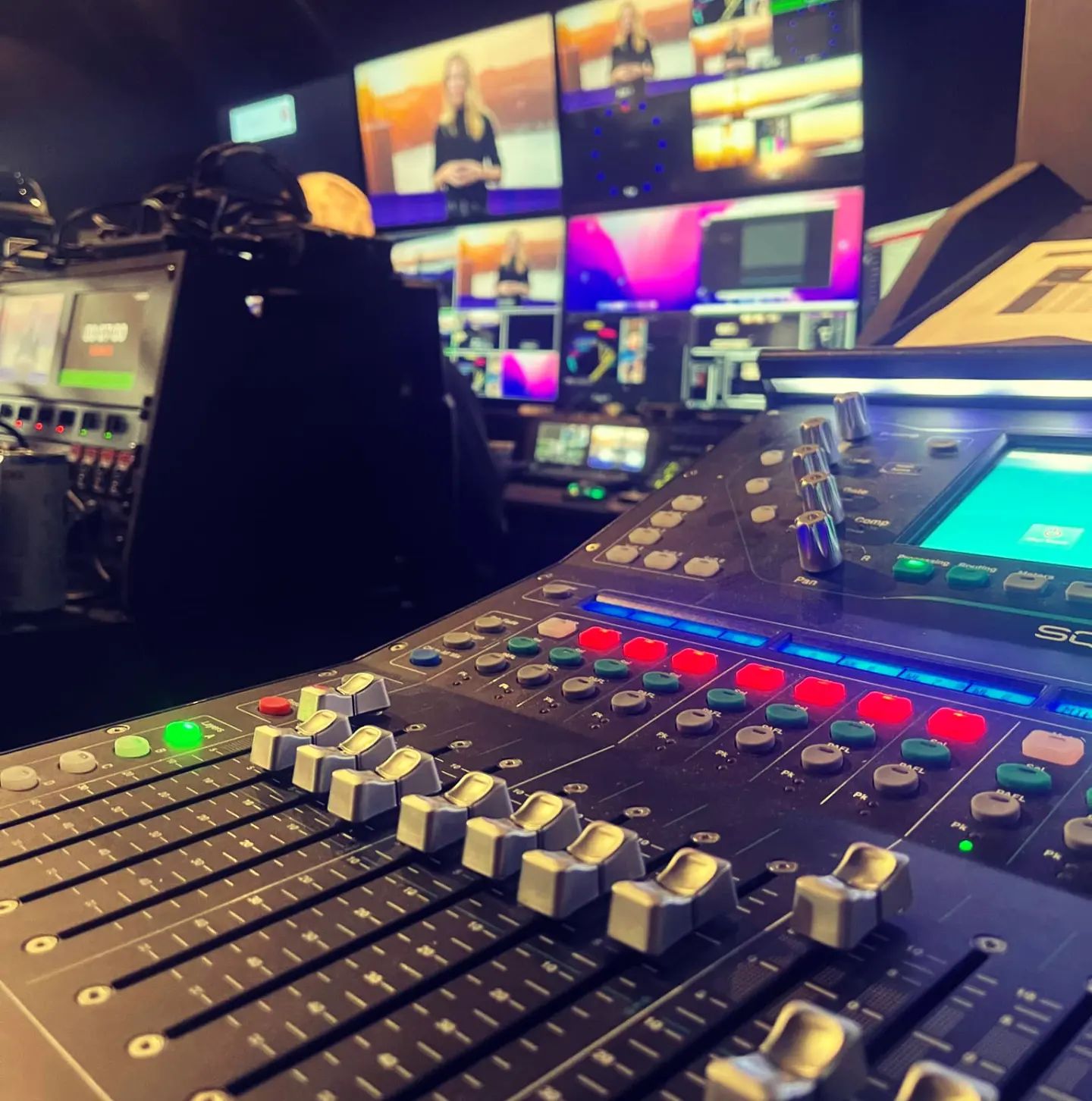 Lite livemix för @mevida.se och Stockholm stad. Gött när det börjar bli kallt utomhus!